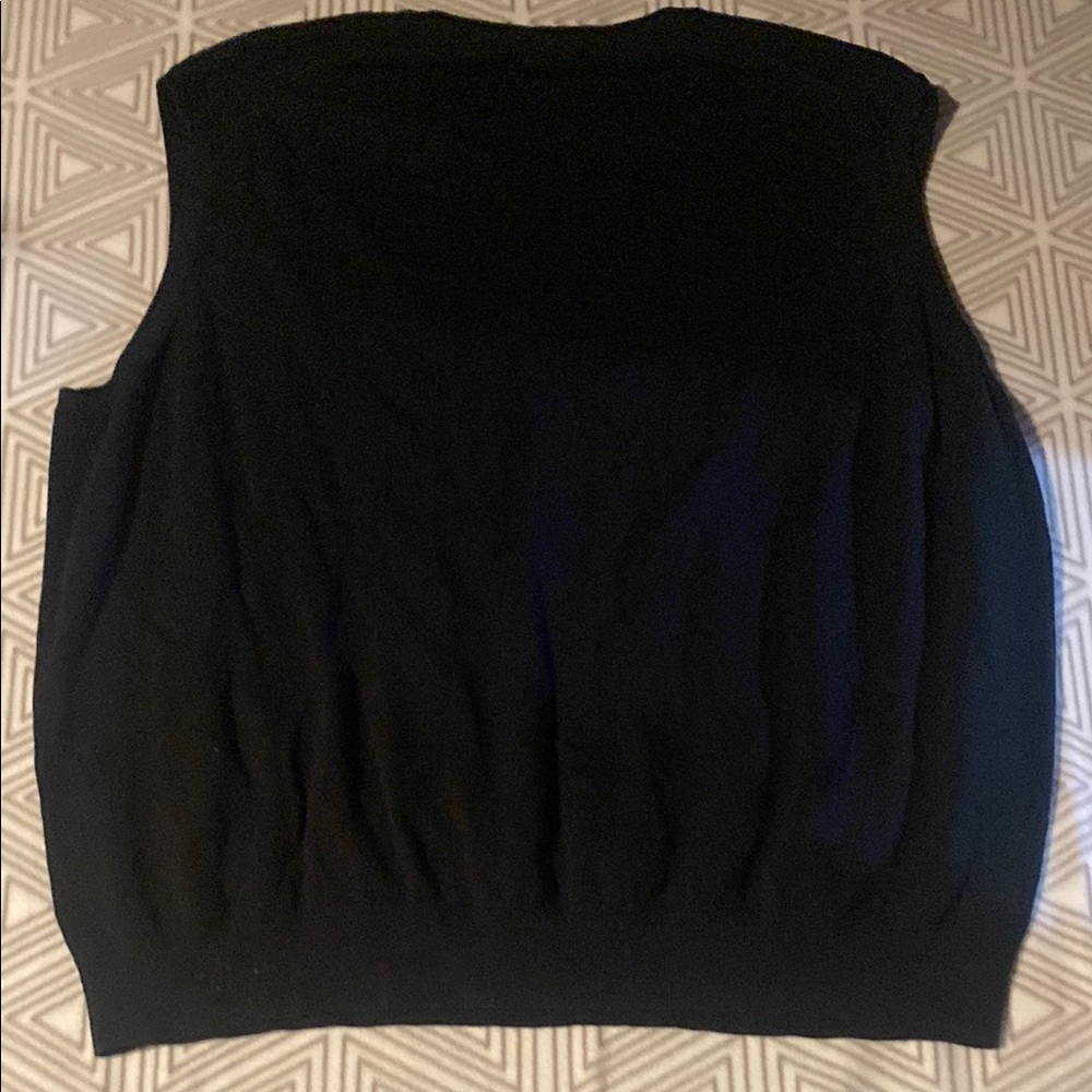 Harbor Bay Black V-Neck Sweater Vest - Picture 5 of 5